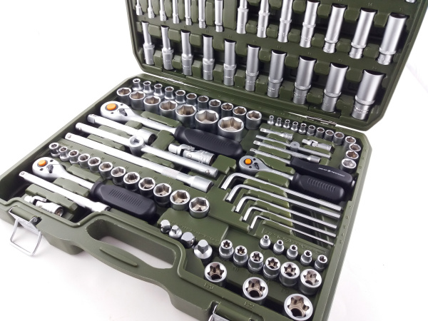 Изображение набор инструмента 1/2, 1/4-151 предм дт/2 620851