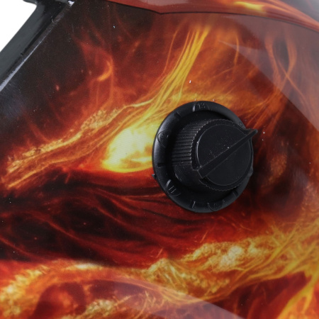 Изображение маска сварщика хамелеон welder ultra ф8 fire 100*50 мм, din 4/9-13 (внеш. регул), коробка