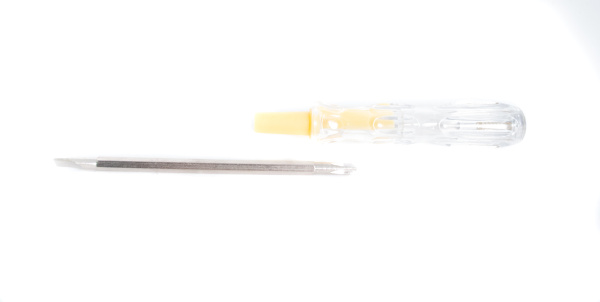 Изображение индикатор напряжения (отвертка- пробник) 100-500вт двухсторонняя 8012 желтая