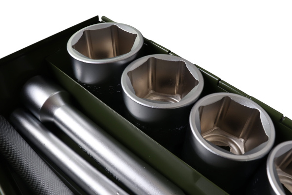 Изображение набор головок дт 3/4" 13 предметов, металлический кейс 630713